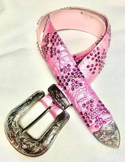 KIPPYS PINK CRYSTAL WESTERN BELT (PREOWNED)